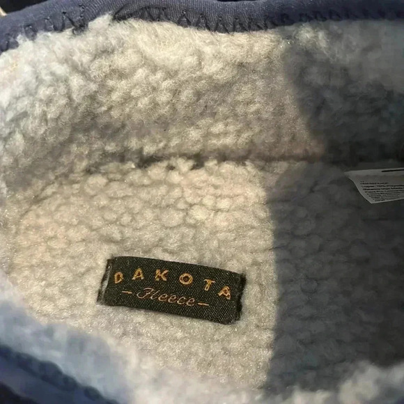 Dakota Fleece Memory foam,fleece lined slippers,indoor/outdoor outsole, puffer - Picture 7 of 9